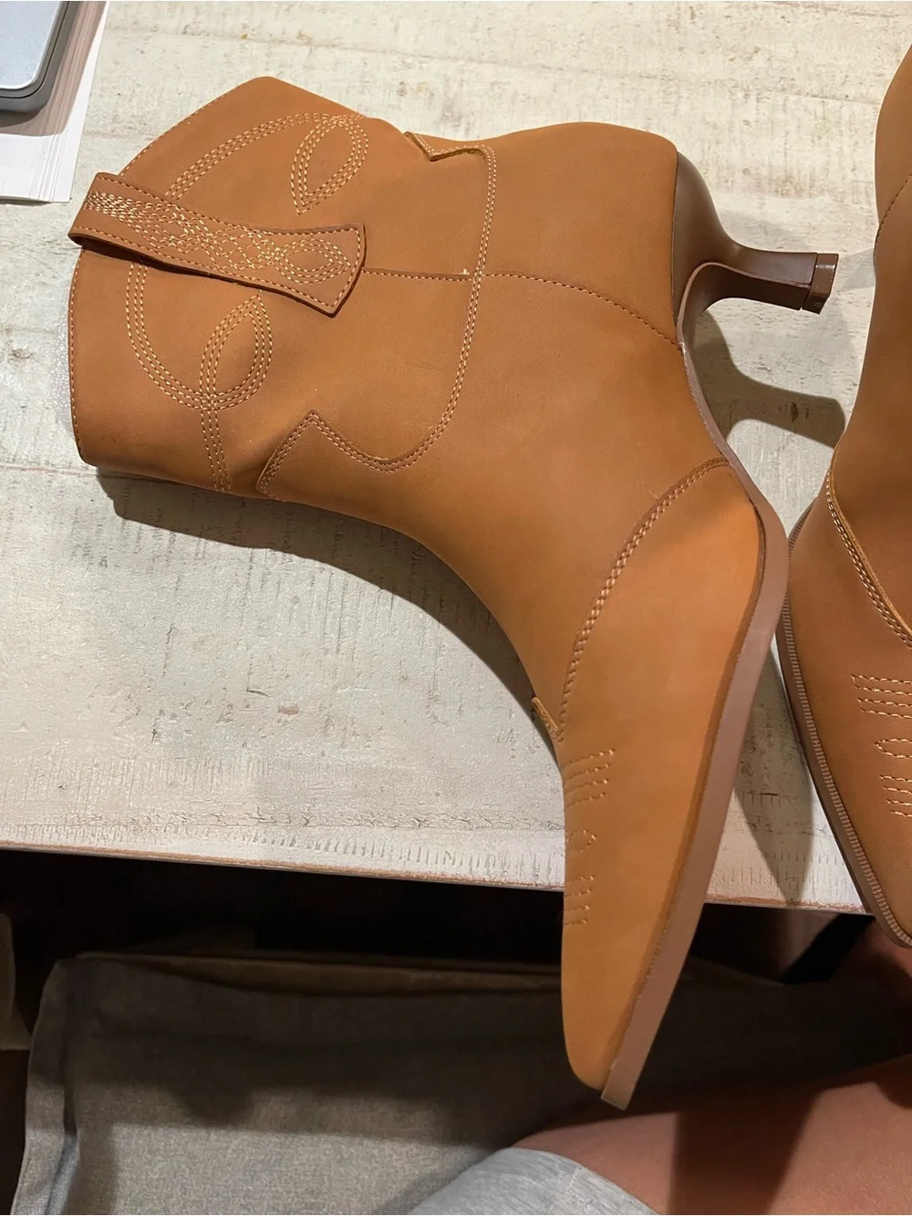Women's Pointed-Toe Western Ankle Boots in Cognac
